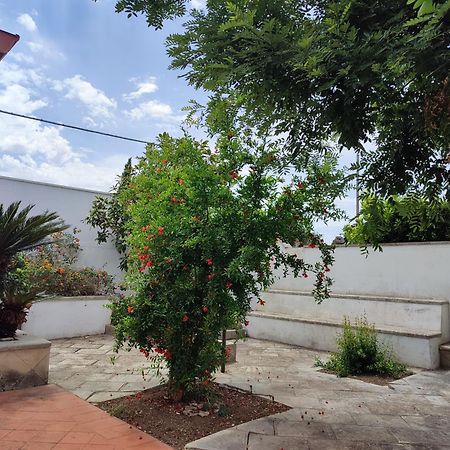 Mamasita Cutrofiano Exterior foto